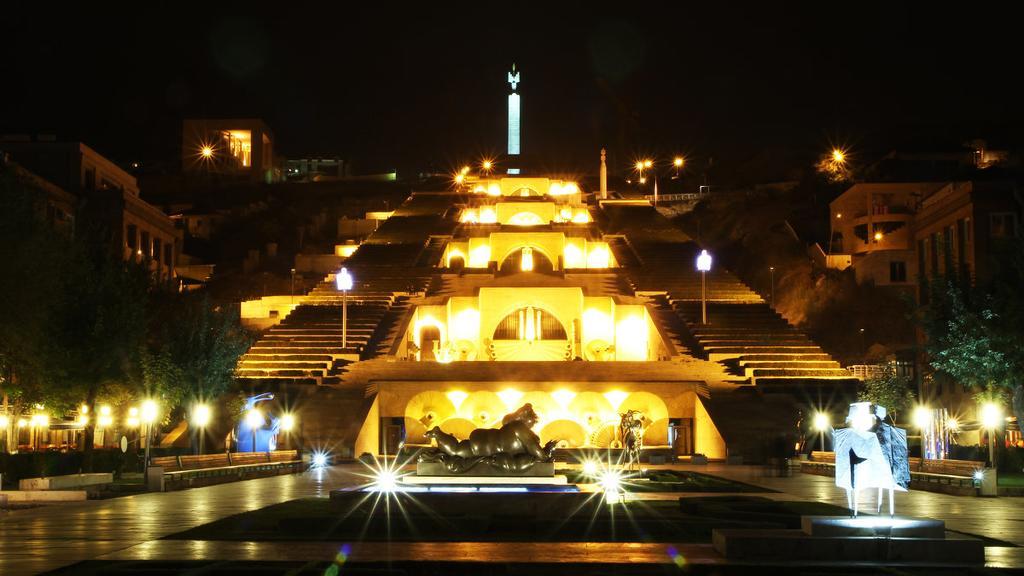Art Cascade Daire Erivan Dış mekan fotoğraf